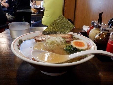 「横丁ラーメン」@麺や横丁 縁日の写真