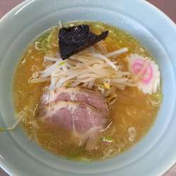 Aランチラーメン100gチャーハン100g餃子3ケ 750円