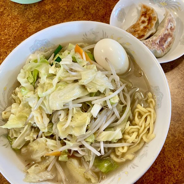 「タンメン＋餃子２個」@珍來総本店 八潮ドライブイン店の写真