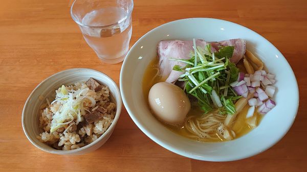 「味玉濃厚鶏そば 800円 + チャーシューごはん 130円」@らーめん コッコの写真