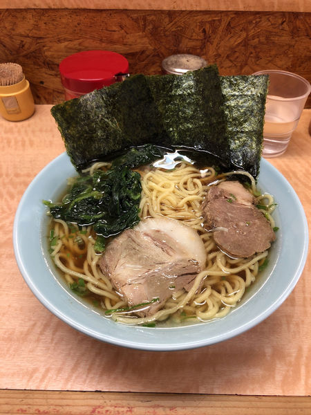 「ラーメン　中盛り　800円」@ラーメンショップ住吉家の写真