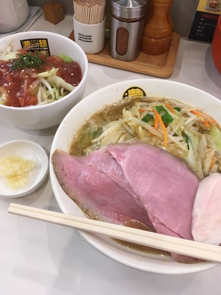 「濃菜麺+ウメベジ」@濃菜麺 井の庄 荻窪店の写真