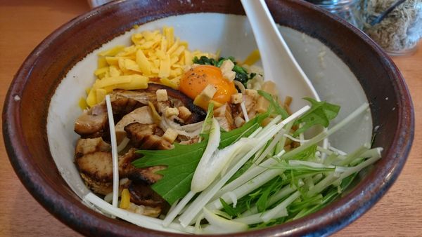 「【昼】悪魔的旨さチーズまぜそば」@俺流塩らーめん 渋谷公園通り店の写真