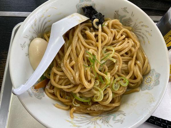 「油そば(中盛り) ¥720(+¥110)」@味乃大久保の写真