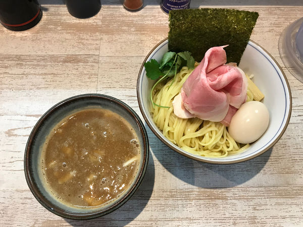 「『平日限定』つけそば、味玉」@中華そば 四つ葉の写真