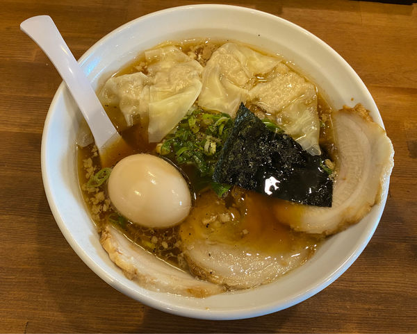 「チャーシューワンタン麺1000+煮卵100」@らぁめん 麺彩家の写真