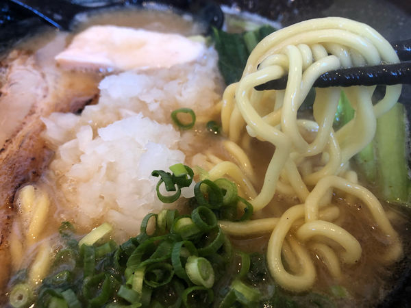 「鶏白湯らーめん　780円」@六代目 麺処「まるは」極 西船橋店の写真