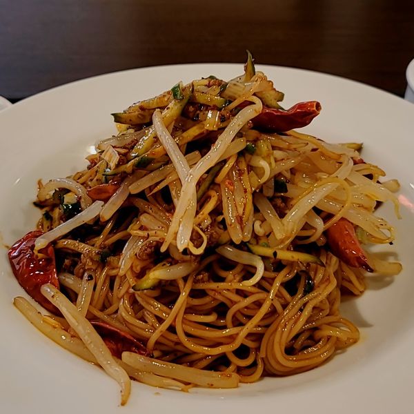 「汁なし冷やしマーラーメン」@麻辣椀の写真