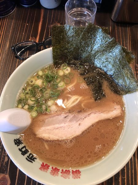 「ラーメン」@横浜家系元町家の写真