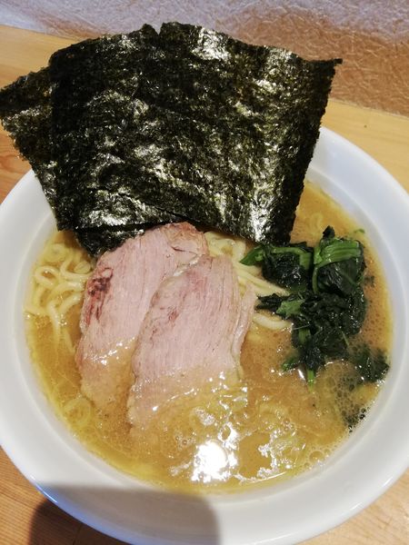「ラーメン」@横浜家系ラーメン おか家の写真
