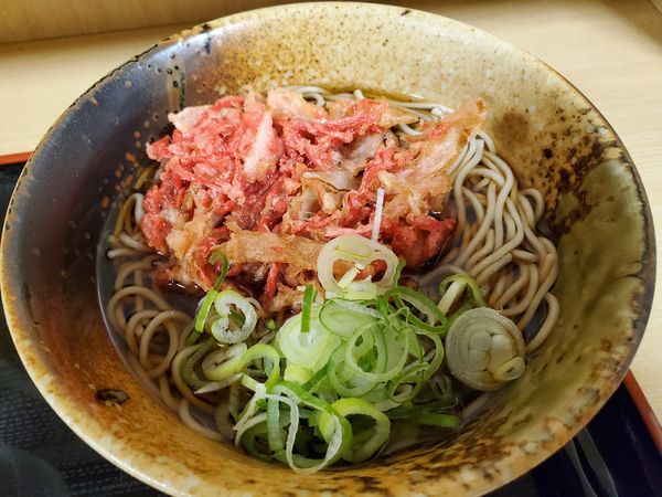 「紅生姜天そば440円」@えきめんや 品川店の写真