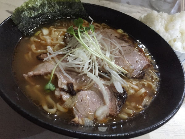 「赤味ラーメン」@手打ち中華そば 侍の写真