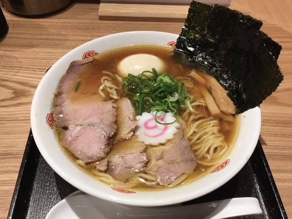 「アサヒスーパードライ 中瓶 → 特製中華そば」@虎ノ門 勝本の写真