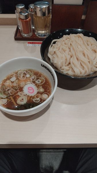 「つけ麺 ライト」@UNDERGROUND RAMEN 頑者 コクーンシティさいたま新都心店の写真