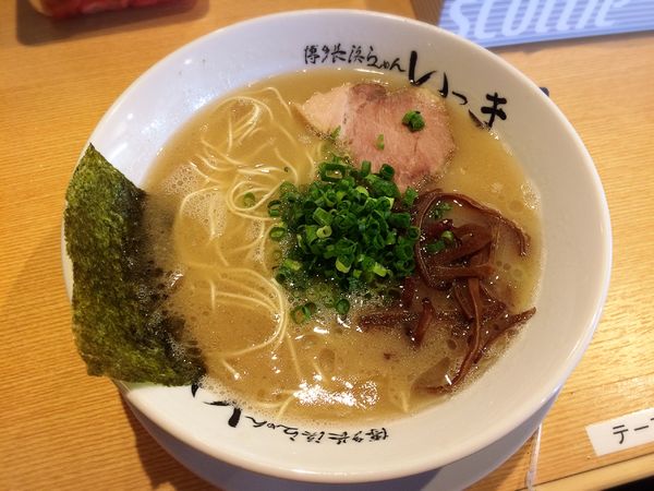 「らーめん￥650」@博多長浜らーめん いっき 戸塚安行店の写真