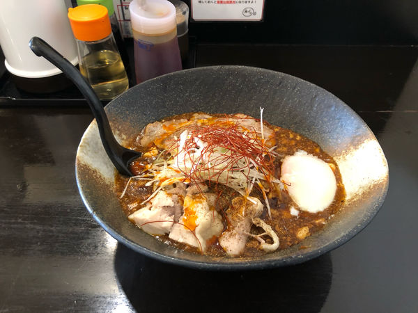 「麻婆まぜそば(大盛り、ライス付き) 900円」@麻婆まぜそば 麻ぜろうの写真