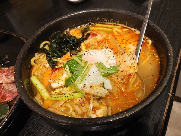 「カルビラーメン(並盛)1,375円」@山水苑の写真