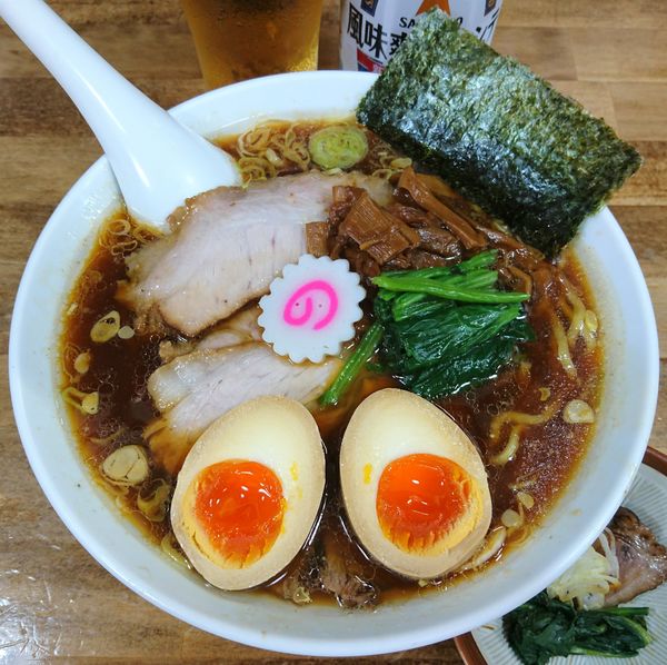 「しょうゆラーメン＋味玉＋風味爽快ニシテ」@オランダ軒の写真