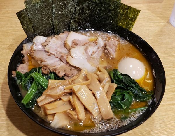 「大久保スペシャル」@横浜家系ラーメン 蓮の写真