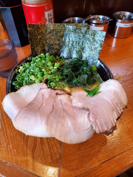 「チャーシューメン・万能ねぎ」@末廣家の写真