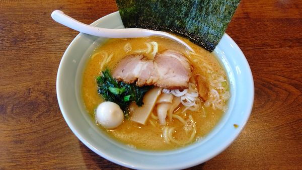 「豚骨醤油ラーメン」@らーめん伍縁 GOENの写真