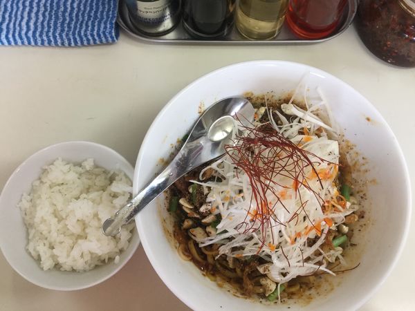 「汁なし担々麺+サービスライス(¥750)」@ビンギリの写真