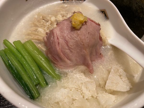 「冷やし真鯛らーめん」@真鯛らーめん 麺魚 錦糸町PARCO店の写真