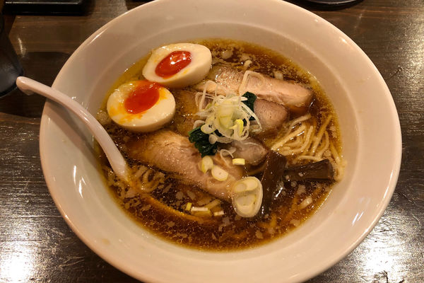 「味玉醤油らぁめん900円」@麺処 青野の写真