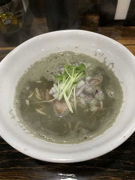 「濃厚煮干しそば」@麺や 空と大地の写真