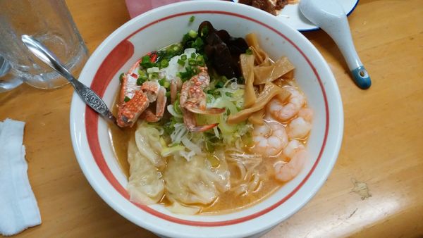 「【限定C】海老雲呑麺+(海老&渡り蟹)¥2000-」@MENYA 食い味の道有楽の写真