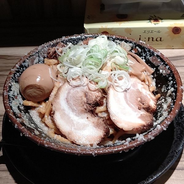 「爆盛油脂麺 (麺量300g)」@らーめん 平太周 味庵 西大島店の写真