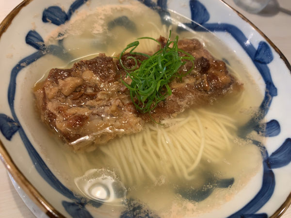 「鯛煮干の塩そば750円」@タナカ ロボの写真