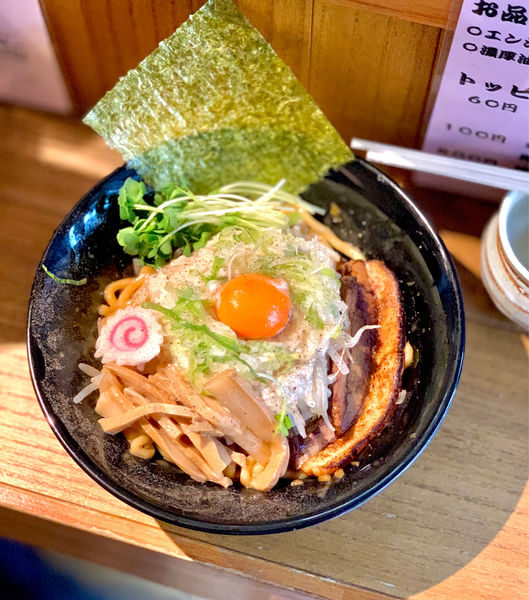 「濃厚油そば」@油そば専門店 エンジンの写真