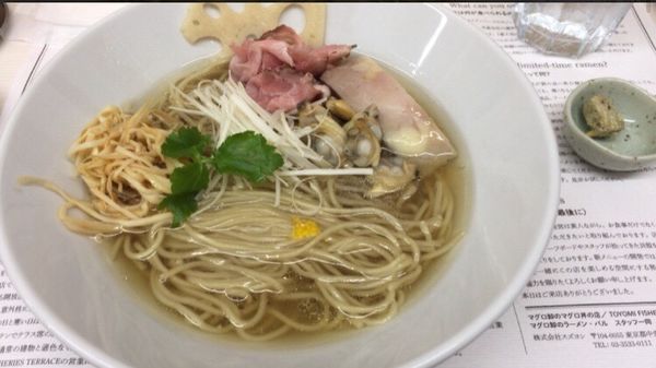 「旨味ソバ」@マグロ卸のマグロ丼とラーメンの店 ウミノイロの写真