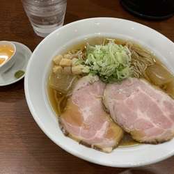 冷やし昆布水醤油ラーメン