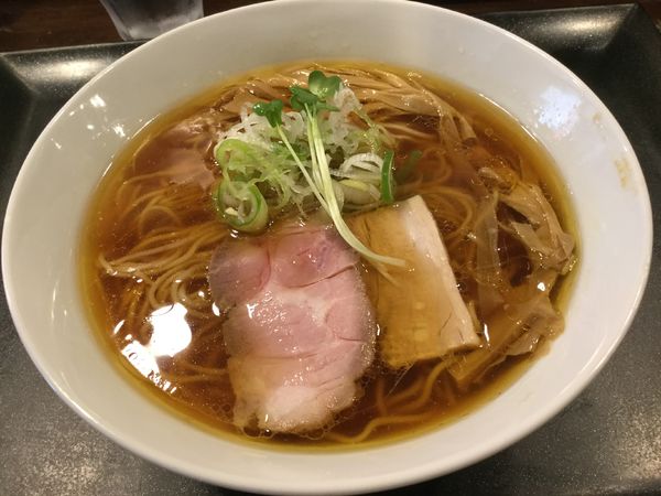 「醤油らぁ麺(¥880)」@らぁ麺 やまぐち 辣式の写真