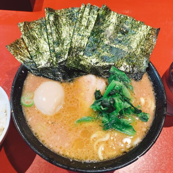 「ラーメン　のり　ライス　味玉」@厚木家の写真