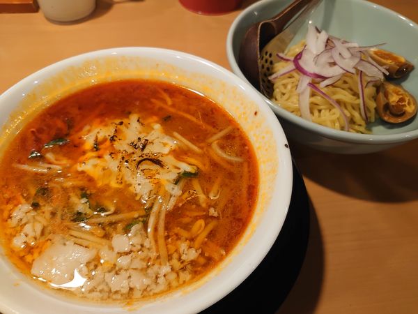 「焦がしチーズのトマト味噌つけ麺(880円)」@味噌ラーメン専門店 日月堂 朝霞店の写真