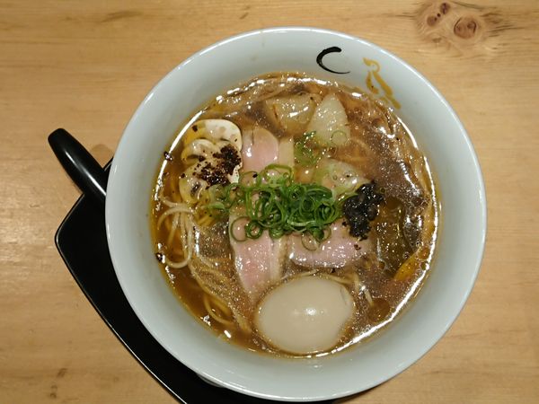 「味玉そば(醤油）」@SOBAHOUSE 金色不如帰 新宿御苑本店の写真