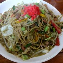 焼きちゃんぽん（緑）　770円