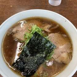 醤油チャーシュー麺