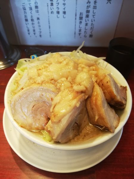「大ラーメン＋豚2枚　1040円」@麺 五六の写真