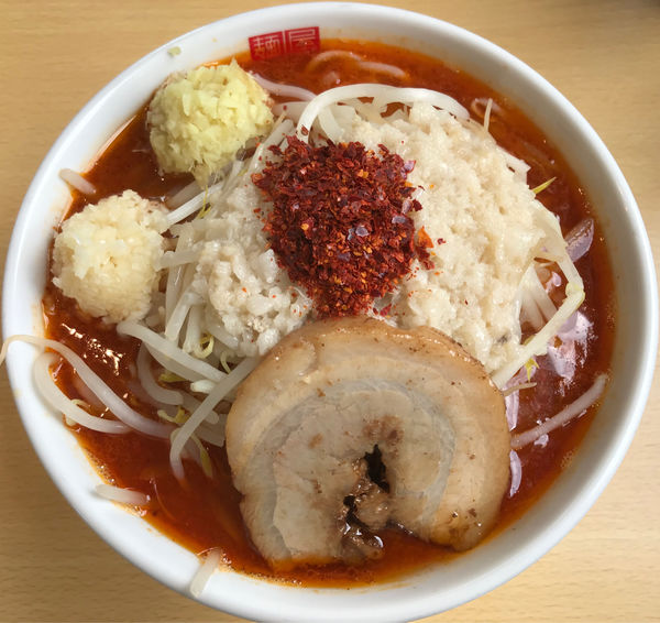 「豚G麺　全マシ　紅の豚」@麵屋 傑心の写真