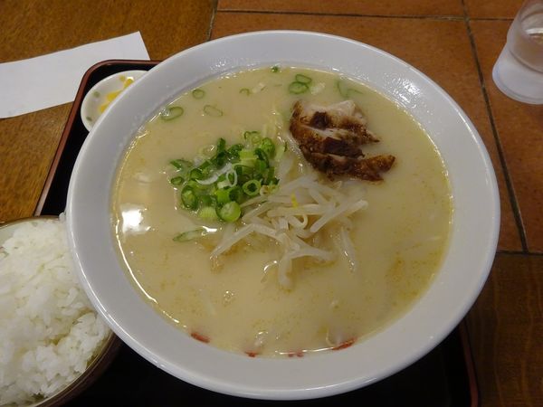 「ラーメン」@薩摩っ子ラーメン 総本店の写真