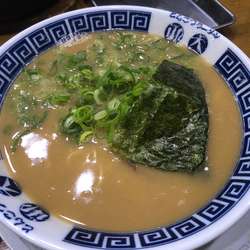 ラーメン／ ¥730