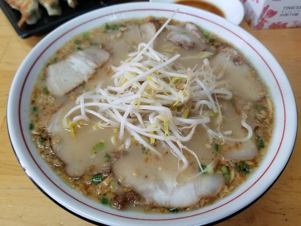 「ゴジ肉デラ」@らーめんハウス キャプテンの写真