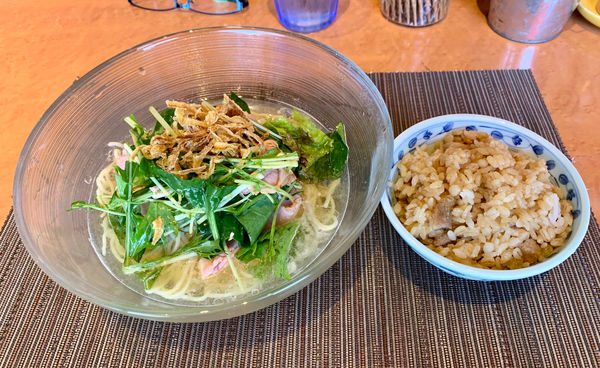 「冷やし限定＋焼豚ごはん」@柴崎亭の写真