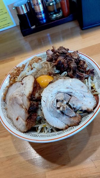 「ラーメン　汁なし　900円」@ラーメン伝次平の写真