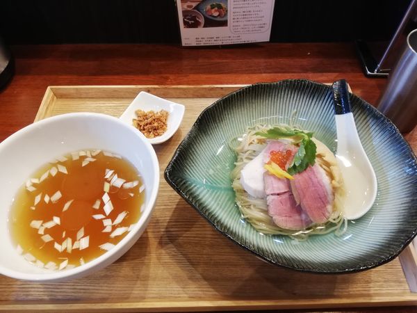「冷製だし　つけそば　900円 大盛り　100円」@麺処しろくろの写真