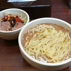 ラーメン カラベジ